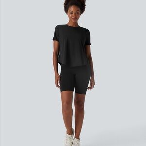 Halara- Round Neck Short Sleeve Contrast Mesh Yoga Sports Top